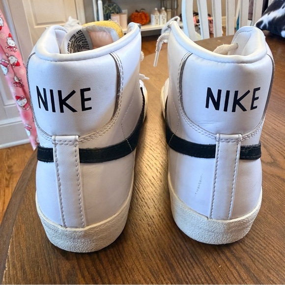 Nike White High-Top Sneakers with Black Swoosh. Mens size 11.5